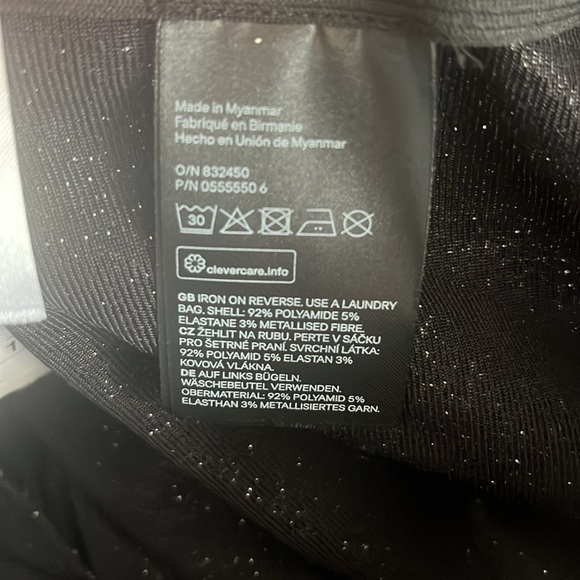 H&M Body Con Mini Skirt Glitter Geometric Pattern Starburst NEW Women’s Sz Small - Picture 9 of 9